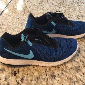 Nike ❣️Men’s Flex Experience Shoes Size 8.5